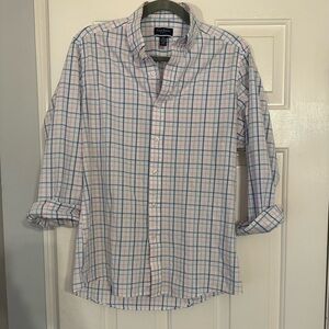 CLUB ROOM SLIM FIT PINK AND BLUE GINGHAM BUTTON DOWN - Size Medium SKU:267